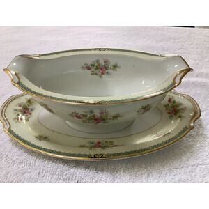 Vintage 1945 Nippon Toki Keisha 1850 pattern Gravy bowl and underplate